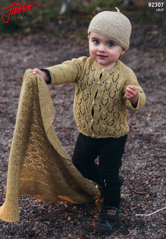 92307 Baby set - Cardigan, Hue and Carpet