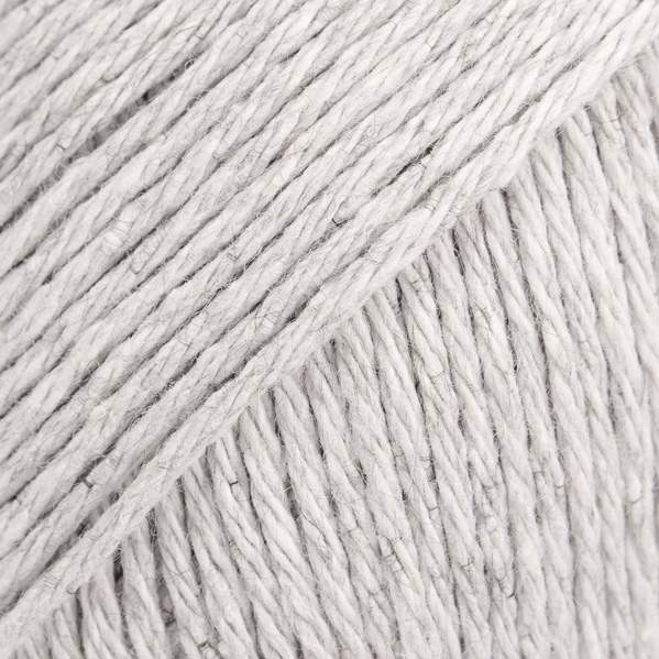 DROPS Loves You 9 102 Light gray