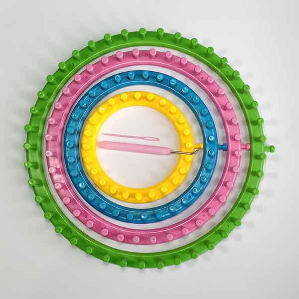 HobbyArts Round Knitting Loom Set in 4 sizes