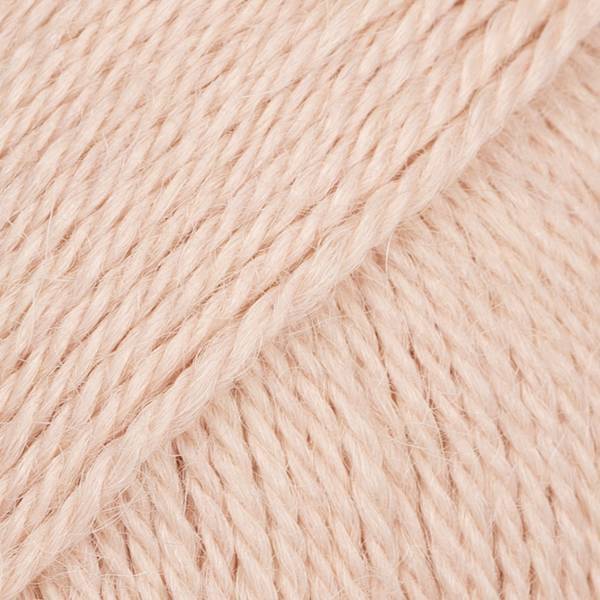 DROPS Alpaca 9033 Strawberry cream (Uni Colour)