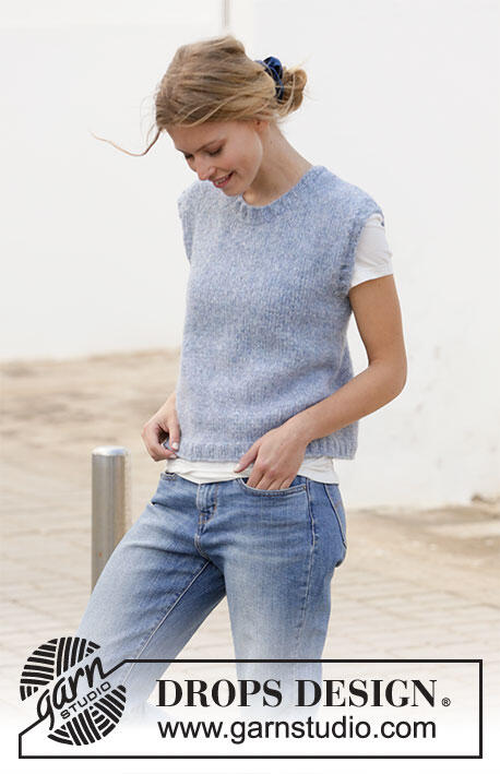 210-28 College Days by DROPS Design