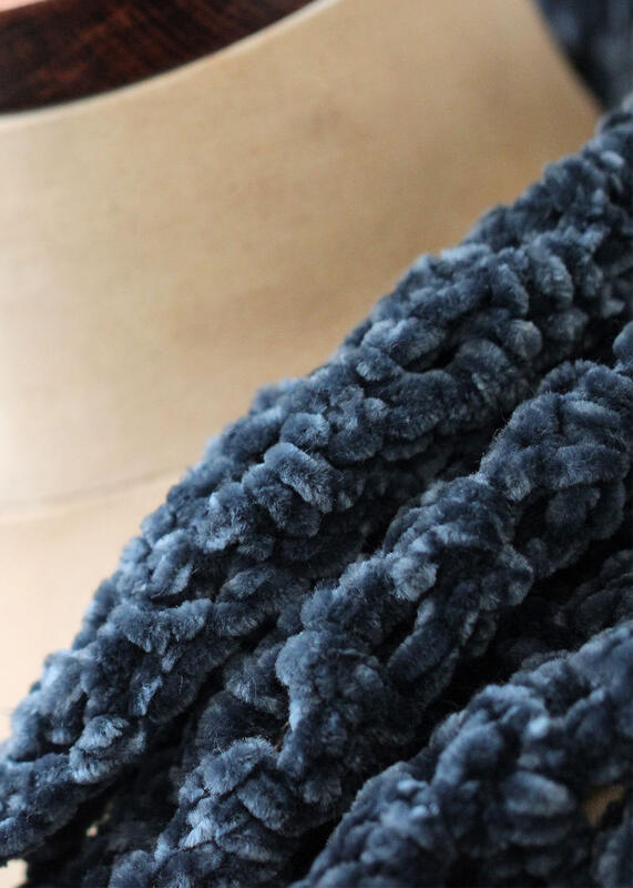 99036 Granny Shawl Bohème Velvet "Double"