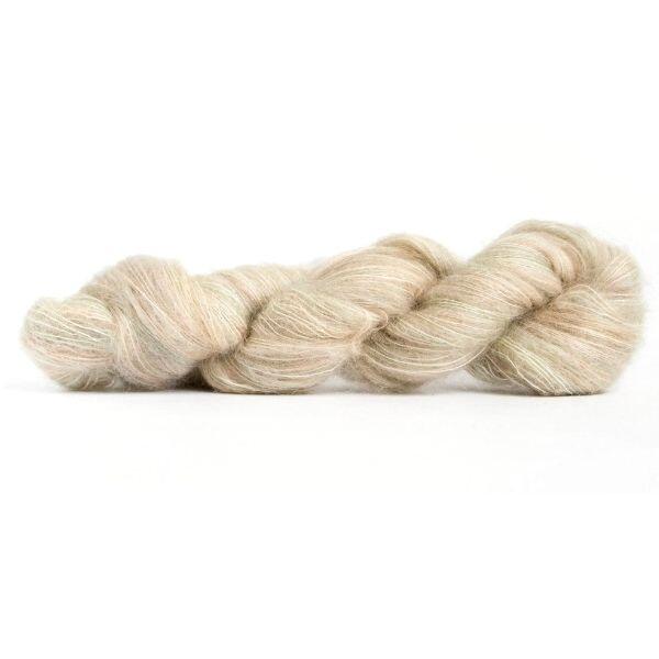 Manos Del Uruguay Cabrito R6966 Tiza