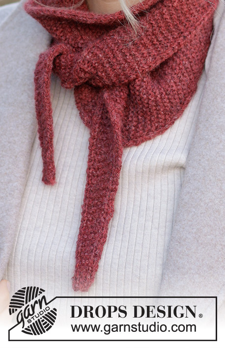 234-82 Pomegranate Shawl by DROPS Design