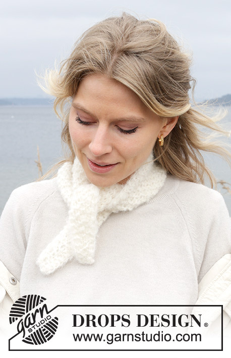 242-56 Mimie Shawl by DROPS Design